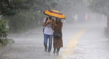 Meteoroloji'den sağanak uyarısı... Yer yer kuvvetlenecek