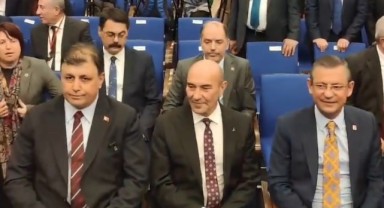 Özgür Özel İzmir'e geldi! Tugay ve Soyer aynı karede