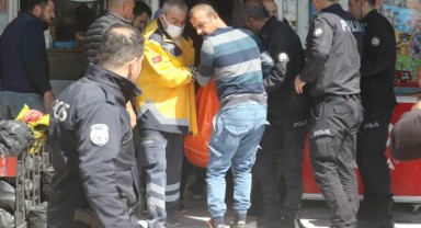 Siyasi parti broşürü tartışmasında kan aktı. İşyeri sahibi tek mermiyle iki kardeşi vurdu!