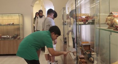 23 Nisan’da Konak’ın müzeleri doldu taştı