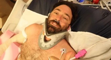 25 metre yükseklikten yere çakılan ünlü Youtuber 'Siri' sayesinde hayatta kaldı