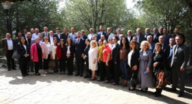 Başkan Görkem Duman muhtarlarla buluştu