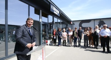 Başkan Tugay’ın Karşıyaka’daki son açılışı seramik atölyesi oldu
