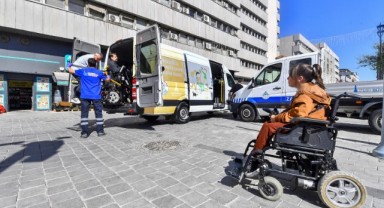 Büyükşehir'den ‘engelsiz yaşam’ için yol yardım desteği