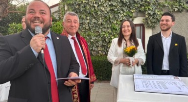 Çiçeği Burnunda Başkan İlk Nikahını Kıydı