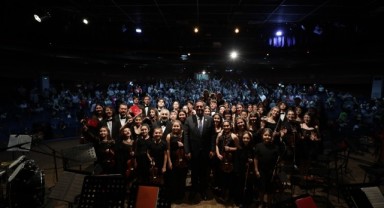 Cumhuriyet Çocuklarından 23 Nisan Konseri