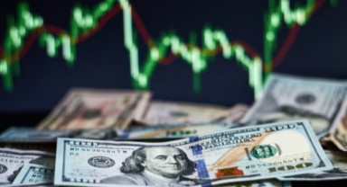 Dolar yeni haftaya rekorla başladı