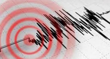 İzmir'de hissedilen deprem