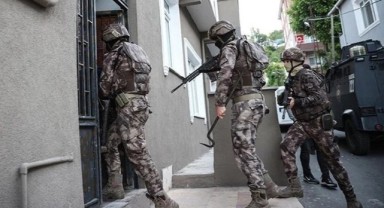 Bakan Yerlikaya duyurdu: 3 ayrı suç örgütü çökertildi