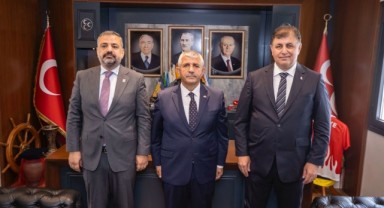 Başkan Tugay’dan MHP’ye ziyaret