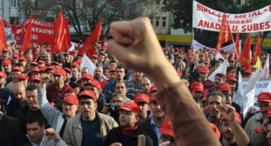 Bayraklı, Çiğli ve Foça'da işçi krizi: İş bırakıyorlar