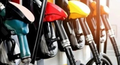 Benzine ve motorine zam geldi