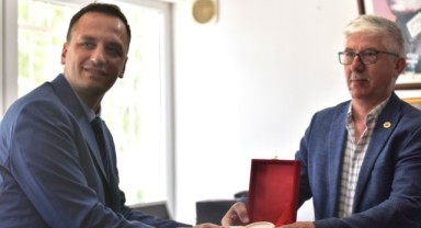 Bornova muhtarlarıyla daha güçlü
