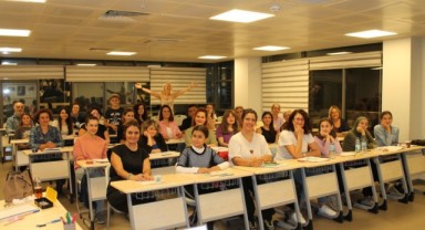 Efes Selçuk’ta Dünya Dilleri İle Köprüler Kuruluyor