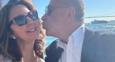  Fatih Altaylı baldızının doğum gününü böyle kutladı: Baldan tatlı baldızımın doğum gününü kutluyorum.