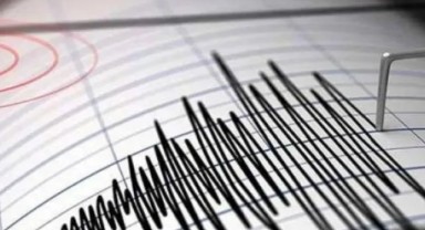 İzmir'de 4.5 büyüklüğünde deprem!