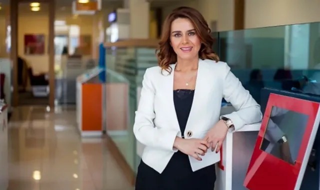 Seçil Erzan’ı taşıyan cezaevi aracı kaza yaptı