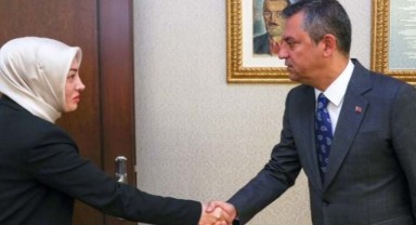 Ayşe Ateş'ten Özgür Özel'e ziyaret: 'Sinan'ın dost bildikleri düşman oldu'