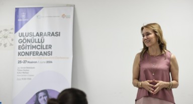 Başkan Mutlu, Uluslararası Gönüllü Eğitimciler Konferansı’nda konuştu
