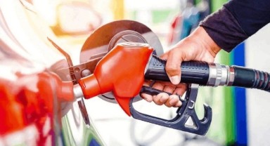 Benzin ve motorine indirim geldi: Tabelalar değişti