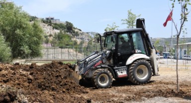 Bornova Belediyesi’nden çiftçiye gübre desteği