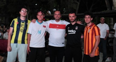 Bornova’da milli maç heyecanı