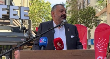 CHP İzmir, usta şair Nazım Hikmet'i andı