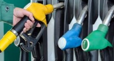 Ertelenmişti: Benzin ve motorine büyük zam geliyor!