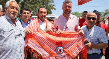 İzmirliler Belenbaşı Kiraz Festivali’nde buluştu