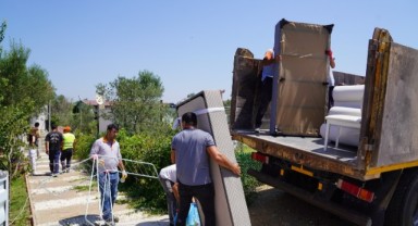 Seferihisar’da hobi bahçelerinin yıkımına başlandı