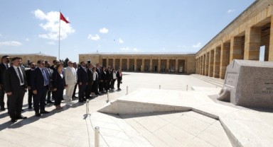 Başkan Erman Uzun’dan Anıtkabir'e ziyaret