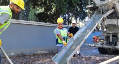 Bornova Belediyesi'nden moto kuryelere özel park alanı