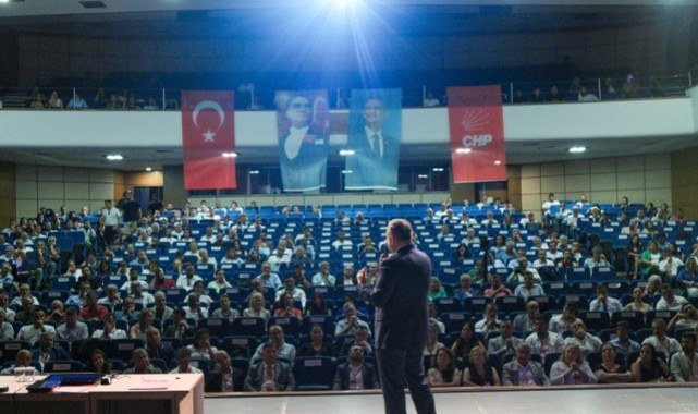CHP İzmir'de danışma kurulu toplantısı düzenlendi