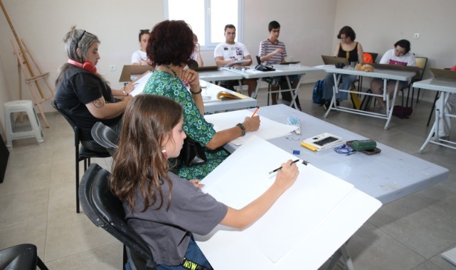 Çiğli Belediyesi Gençleri Yetenek Sınavına Hazırlıyor