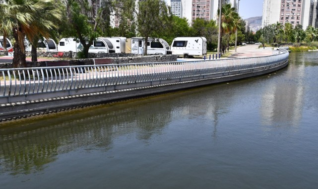 Karşıyaka’da su taşkınlarına önlem