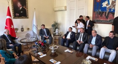 Kılıçdaroğlu'ndan Başkan Tugay'a ziyaret