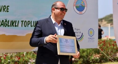 Menderes’in 100’ü Gülüyor