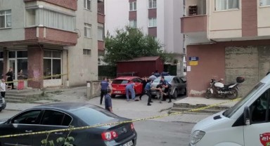 Samsun'da dehşet anları! Eşiyle tartıştıktan sonra baltayla kapıyı kırıp eve girmeye çalıştı