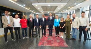 Başkan Ferdi Zeyrek DİSK’İ Konuk Etti