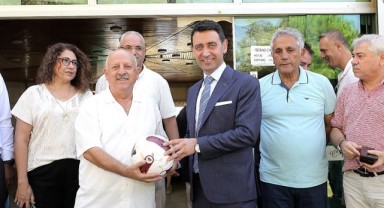 Bayraklı Belediyesinden amatör spor kulüplerine 1 milyon liralık destek