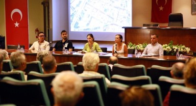 Filiz Başkan duyurdu: Efes Selçuk çarşısı sakinleri doğalgaz için ilk çalışma tarihine anketle karar verecek!