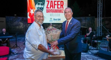Gaziemir’de 30 Ağustos Zafer Bayramı’na coşkulu kutlama