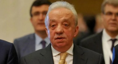 Seviye değişmemiş; Mehmet Cengiz'den eleştirilere k.ç'lı yanıt...