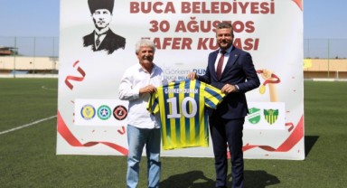 Bucalı gençler Zafer Kupası için mücadele etti