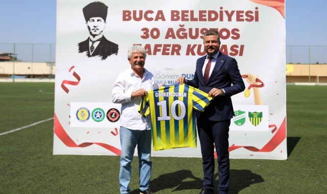 Bucalı gençler Zafer Kupası için mücadele etti