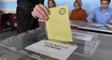 CHP'den AKP'ye erken seçim yanıtı: Milletin yakasından düşün