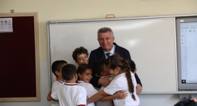 Güzelbahçe Belediyesi’nden Öğrencilere Çanta ve Kırtasiye Desteği