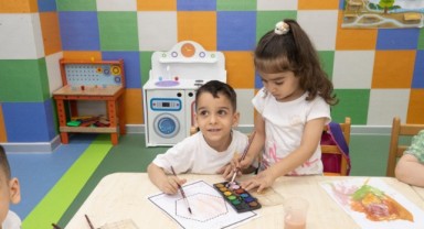 Konak'ta 'Mutlu Çocuklar Oyun Evleri'ne kayıtlar başladı
