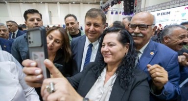 Başkan Tugay muhtarlarla buluştu