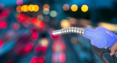 Benzin ve motorine dev zam: Pompada fiyatlar değişiyor
